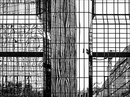 Glasfassaden (Dr. Gertrud Wächter), Bild 4